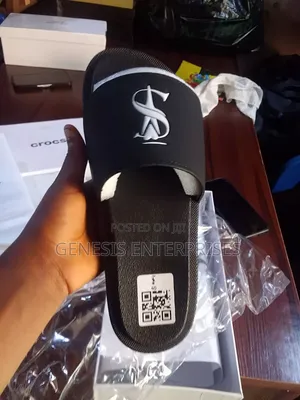 Carton Footwear With Guarantee