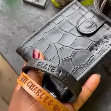 Unisex Leather Wallet