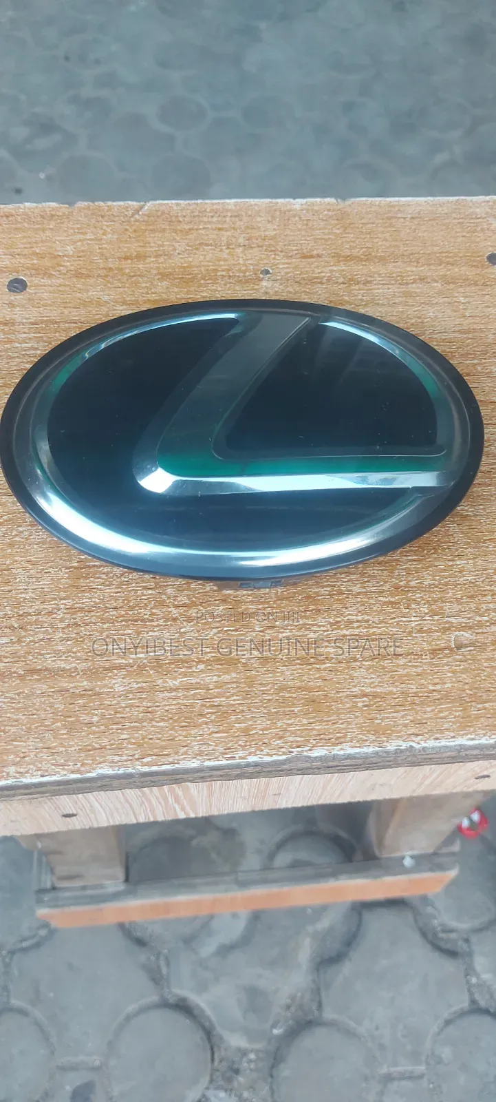 Lexus Logo