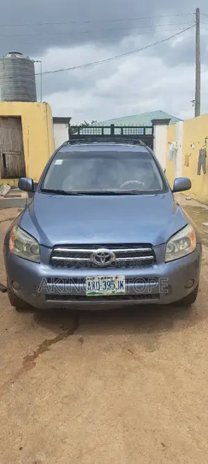 Toyota RAV4 V6 2007 Blue