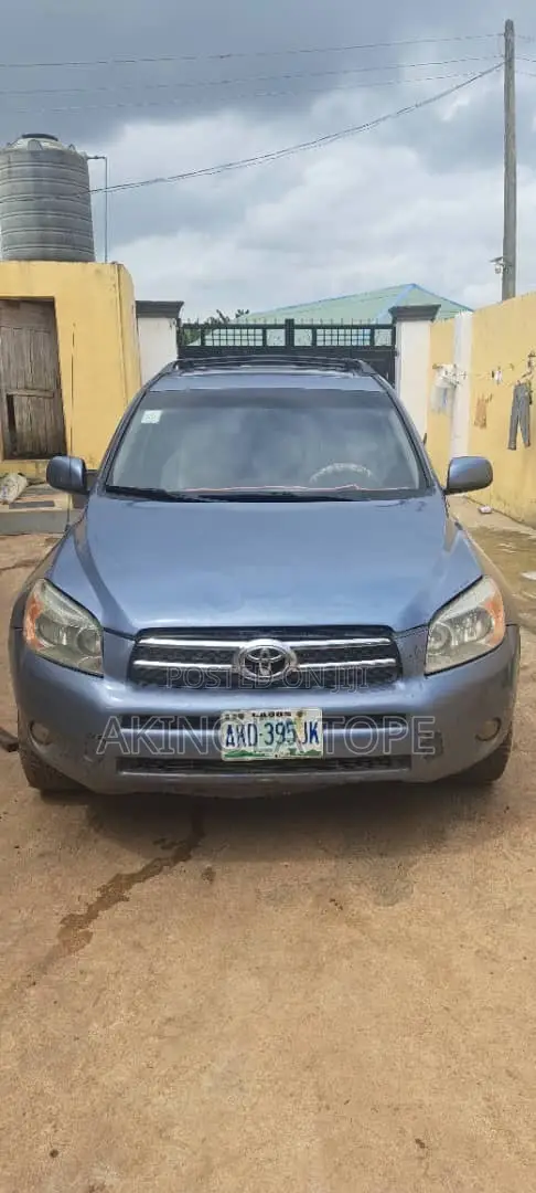 Toyota RAV4 V6 2007 Blue