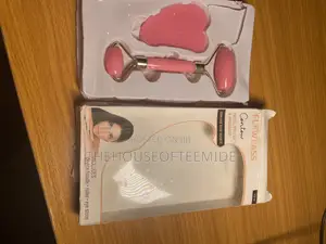 Facial Roller