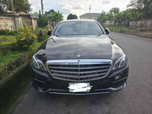 Mercedes-Benz E350 Base 4Matic Sedan AWD (3.5L 6cyl 7A) 2016 Black