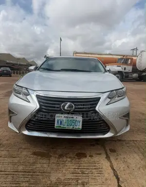 Lexus ES 2013 Silver