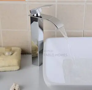 Luxury Water Fall Basin Faucet