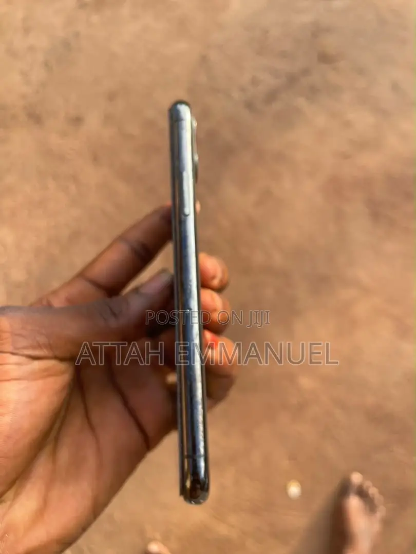Apple iPhone 11 Pro 64 GB Black