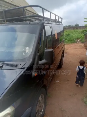Ford Transit 2005 Black