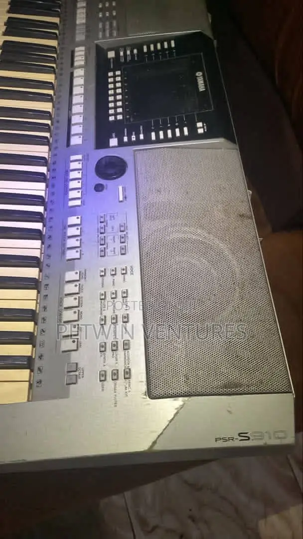 Yamaha Keyboard PSR-S910