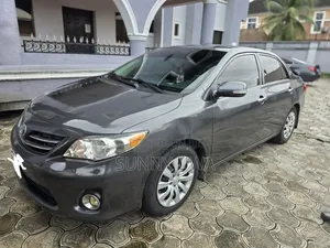 Toyota Corolla 2013 Gray