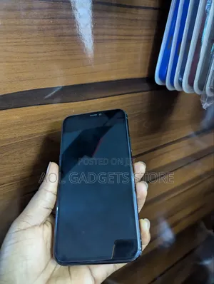 Apple iPhone 11 Pro 64 GB Gray