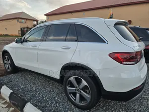 Mercedes-Benz GLC-Class 2022 White