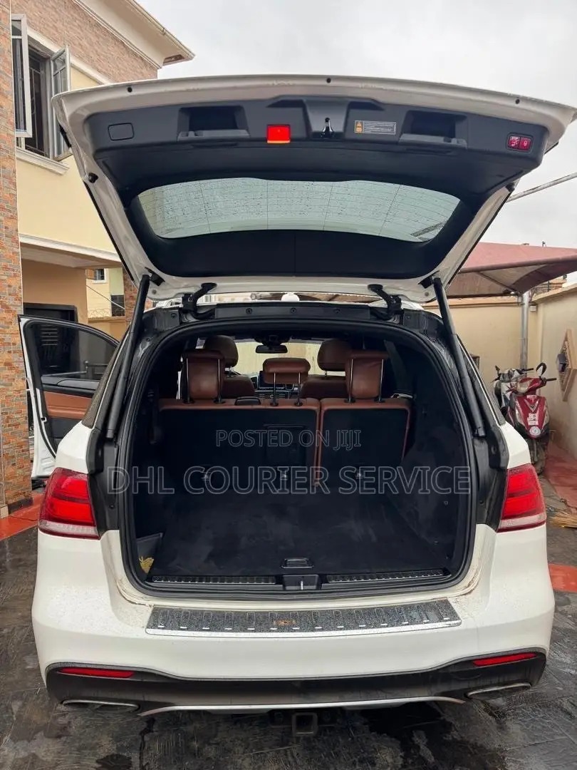 Mercedes-Benz GLE-Class 2017 White