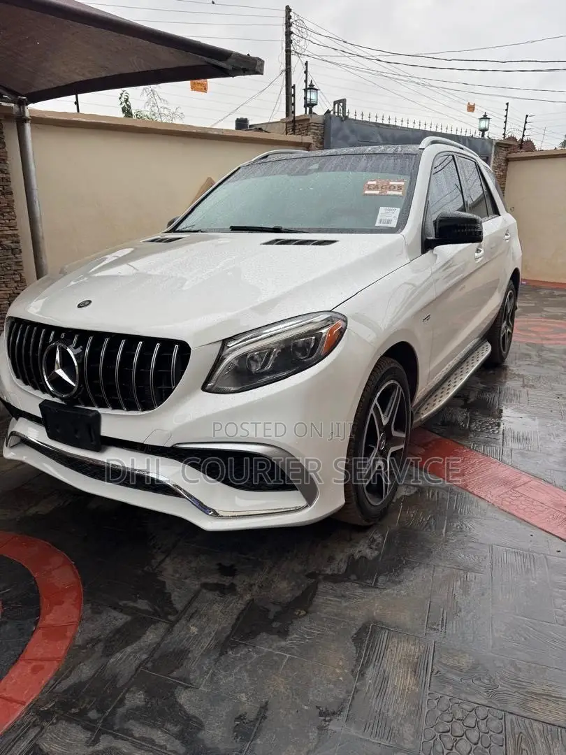 Mercedes-Benz GLE-Class 2017 White