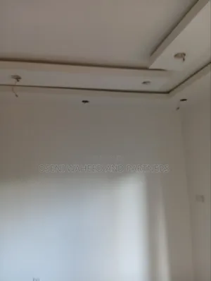 Office Space (2nd Floor)