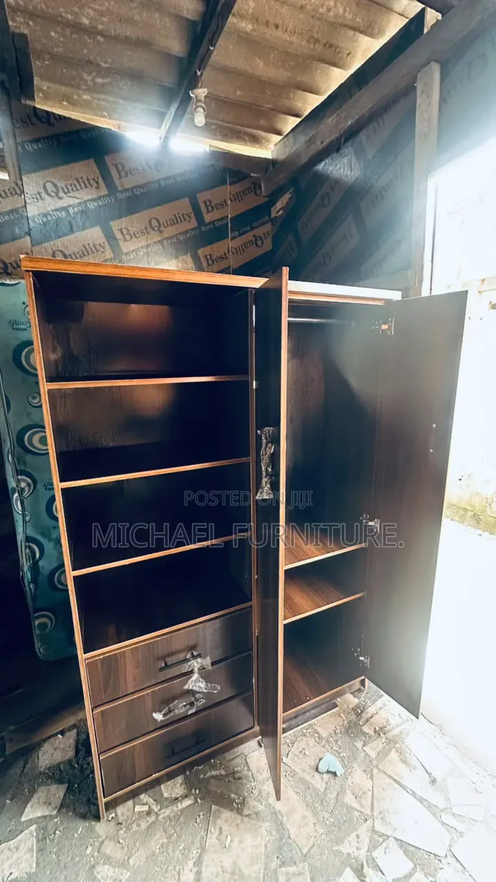 Clearly Strong and Beautiful 4 by 6 Wardrobe