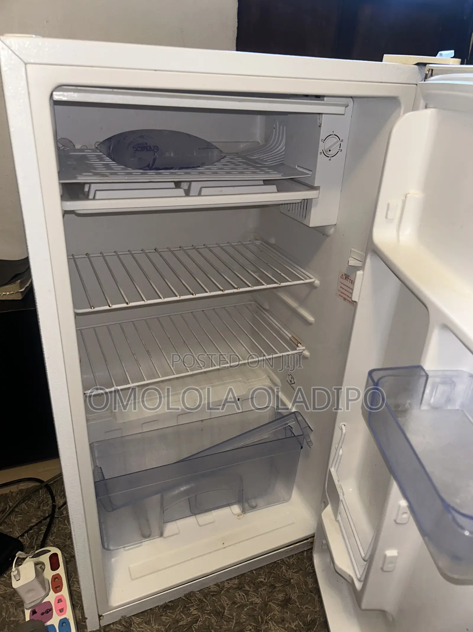 Refrigerator