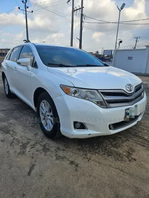 Toyota Venza XLE 4dr Wagon (2.7L 4cyl 6A) 2014 White
