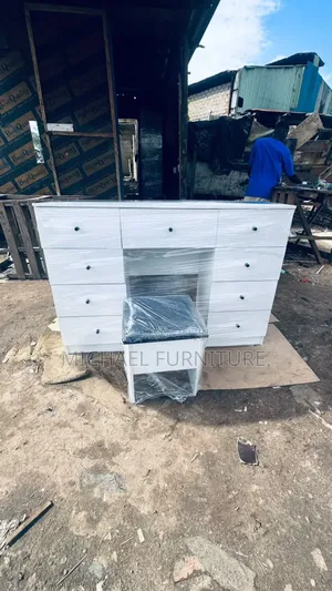 50inches Width Pure White Dressing Table