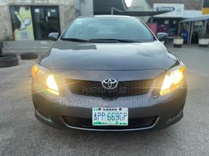 Toyota Corolla LE 4dr Sedan (1.8L 4cyl 4A) 2010 Gray