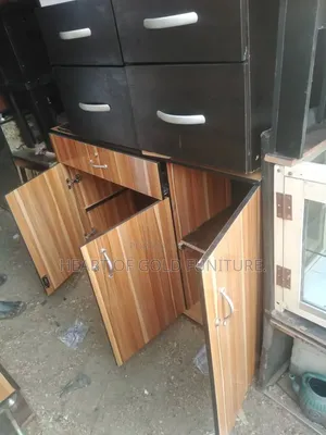 Durable and Quality Kitchen Cabinet