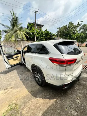 Toyota Highlander 2018 White