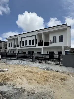 2bdrm Townhouse/Terrace in Sangotedo for sale