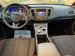 Chrysler 200 2016 Gray
