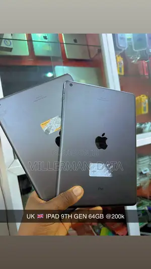 Apple iPad 10.2 (2021) 64 GB Gray