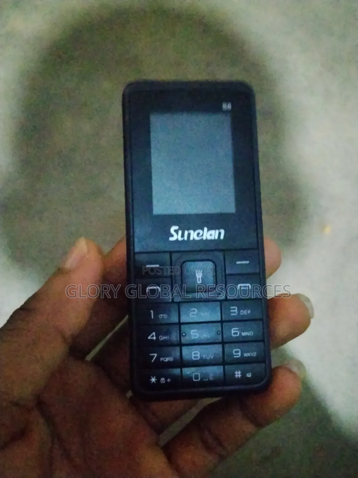 New 2E E180 Black