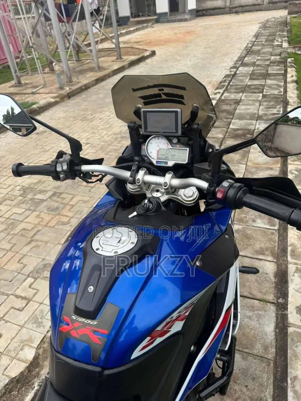 BMW S 1000 XR 2020 Blue
