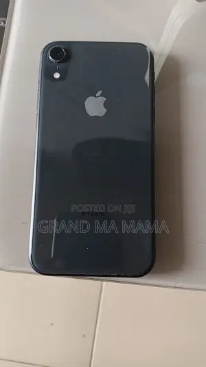 Apple iPhone XR 64 GB Black