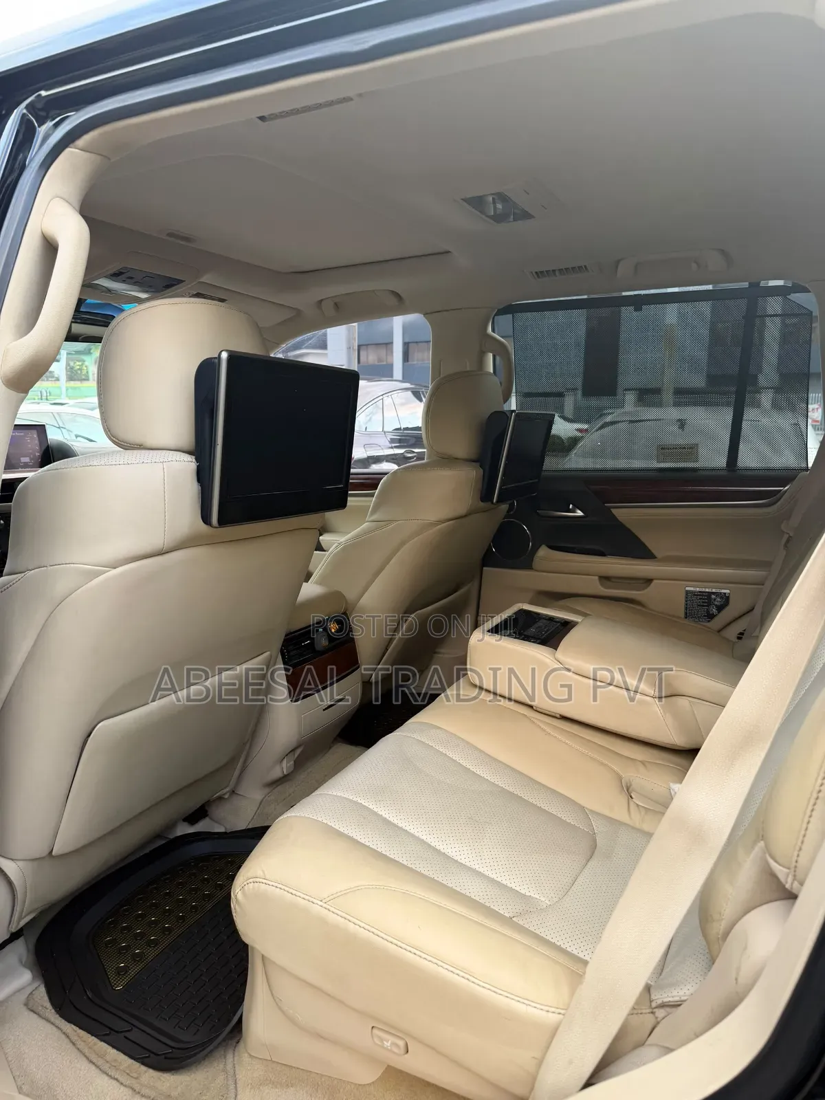 Lexus LX 570 AWD 2017 Black