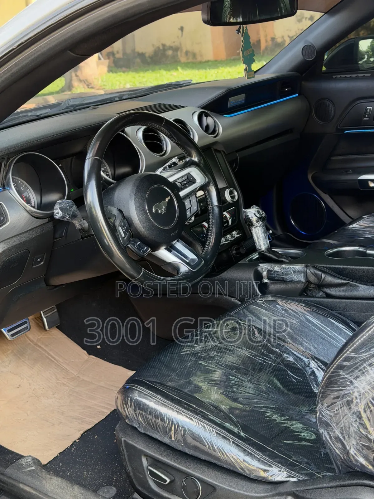 Ford Mustang 2019 White