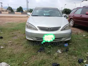 Toyota Camry 2002 Silver
