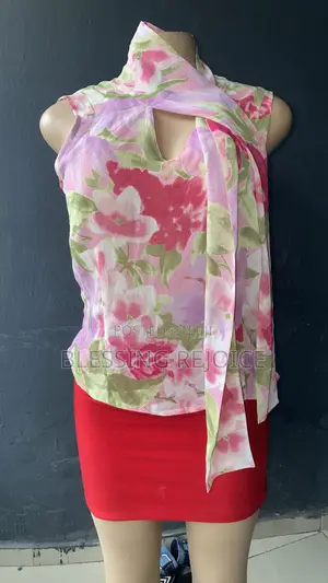 Female Tops