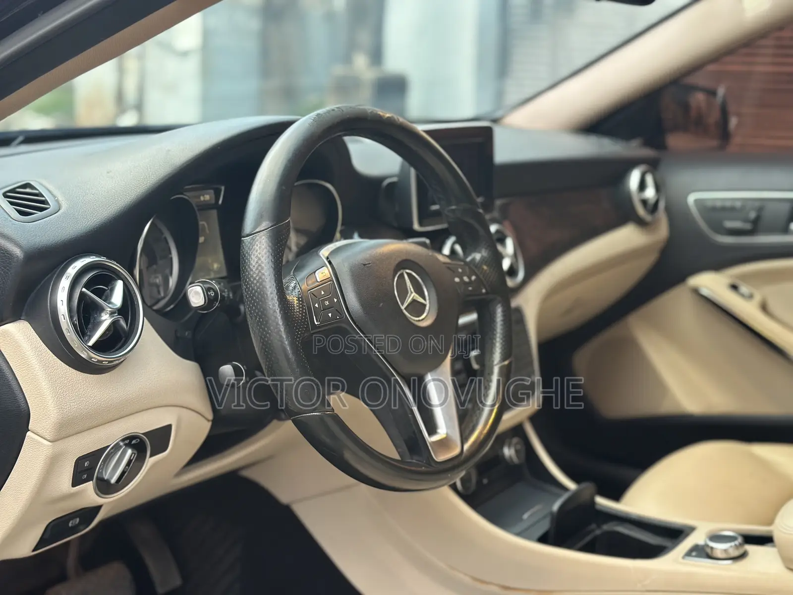Mercedes-Benz GLA 250 2015 Black