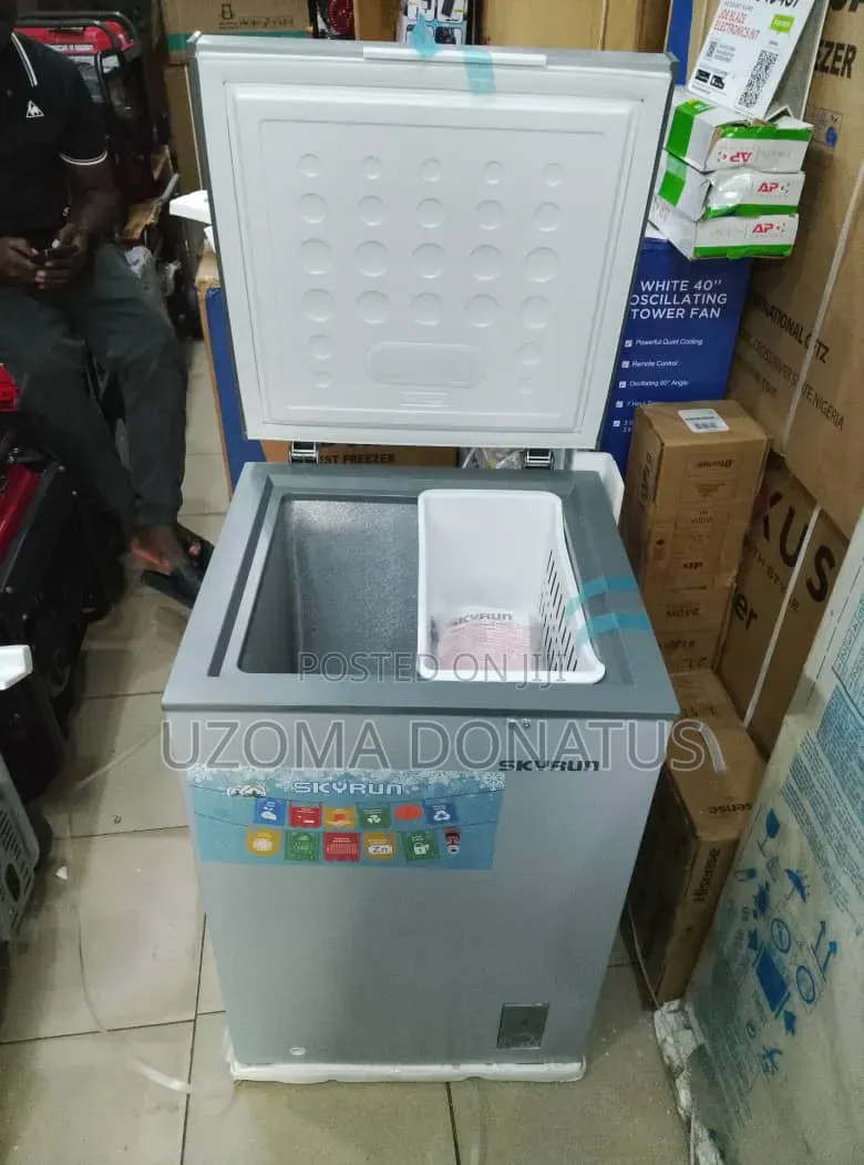 Skyrun Chest Freezer Model Bd- 90a
