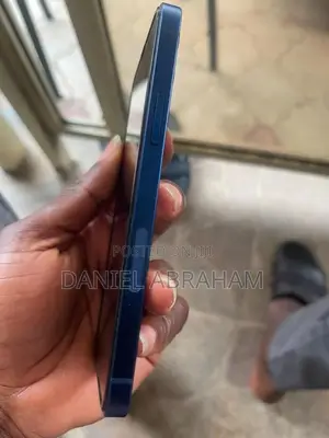 Apple iPhone 12 64 GB Blue