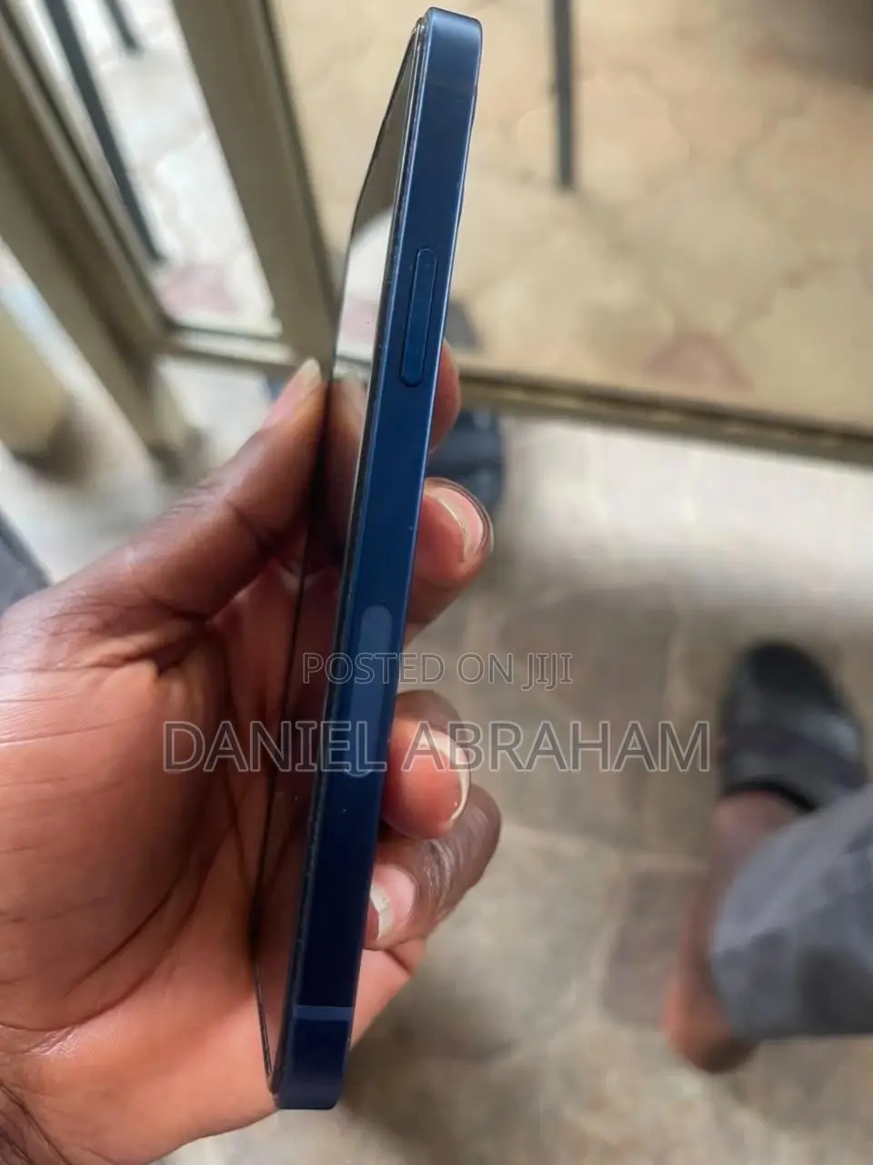 Apple iPhone 12 64 GB Blue
