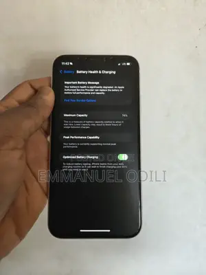 Apple iPhone XR 64 GB White