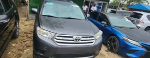 Toyota Highlander 2013 Gray