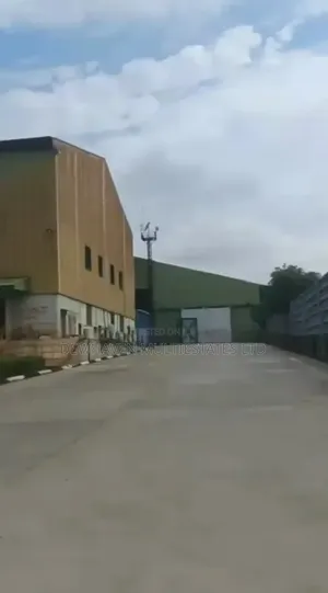 Industrial Warehouse Complex for Sale