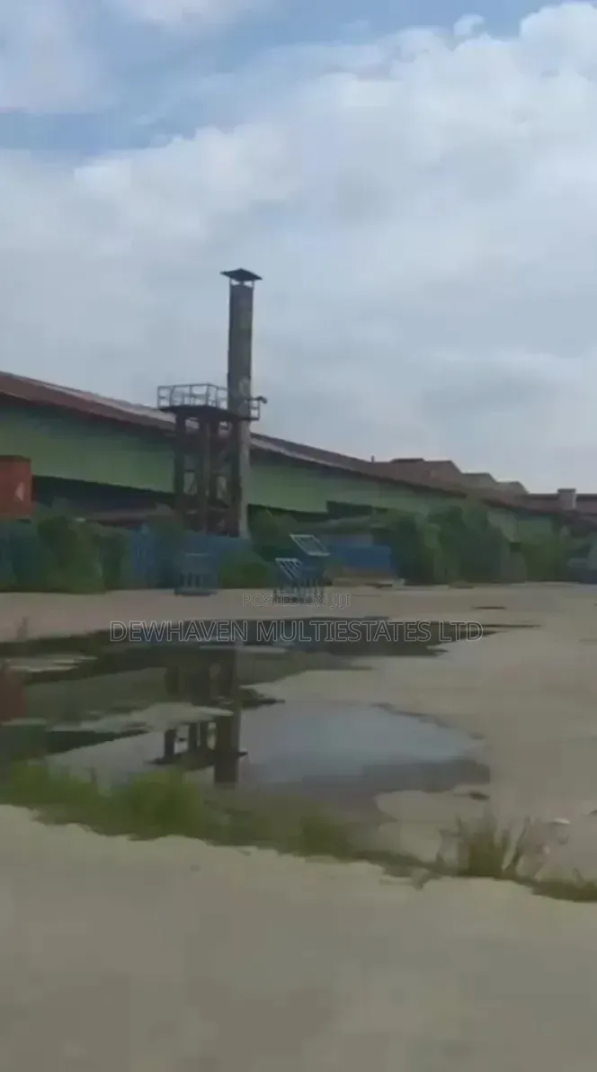 Industrial Warehouse Complex for Sale