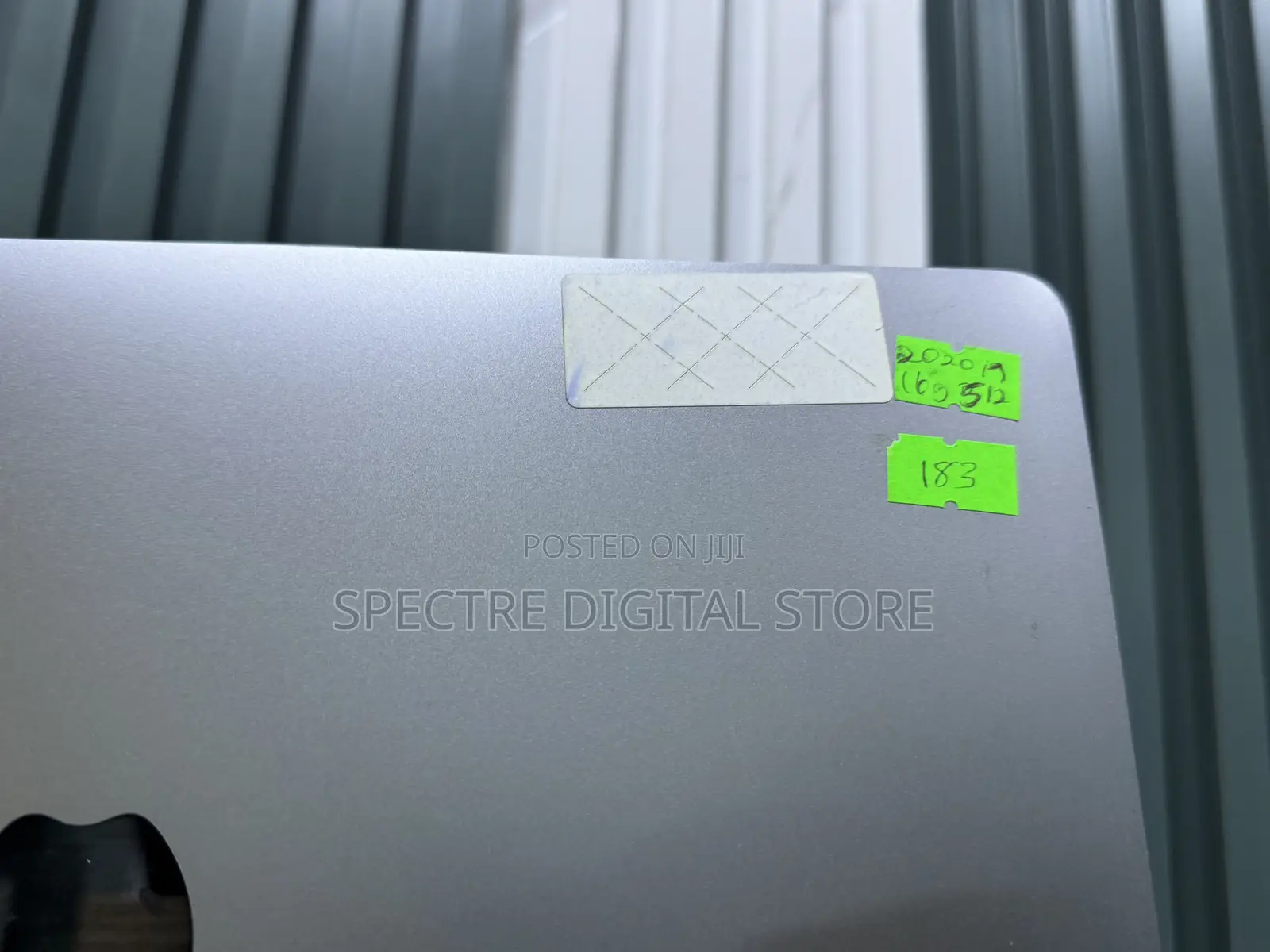 Laptop Apple MacBook Pro 2020 16GB Intel Core i7 SSD 512GB