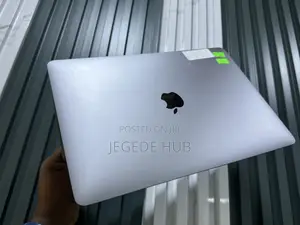 Laptop Apple MacBook Pro 2020 16GB Intel Core i7 SSD 512GB
