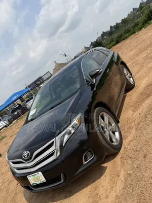 Toyota Venza Limited 2016 Black