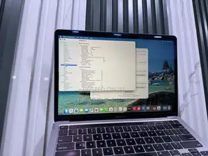 Laptop Apple MacBook Pro 2020 16GB Intel Core i5 SSD 1T