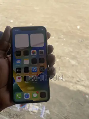 New Apple iPhone X 64 GB White