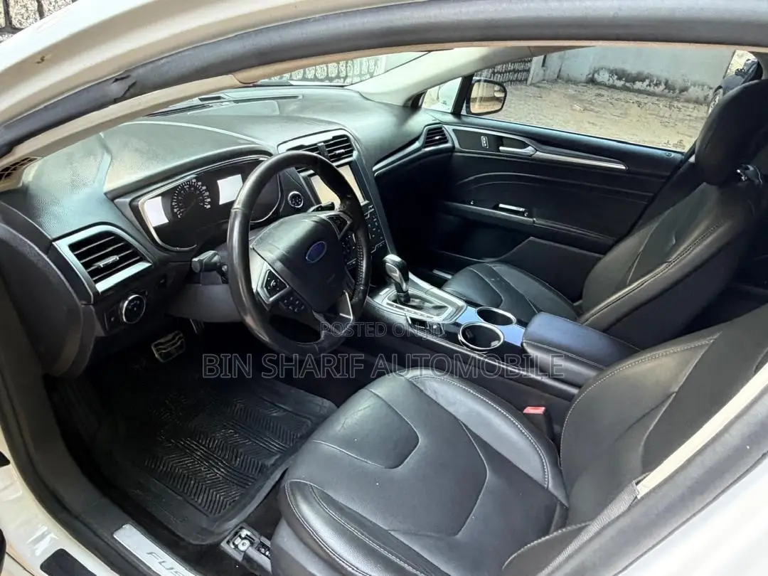 Ford Fusion 2014 White