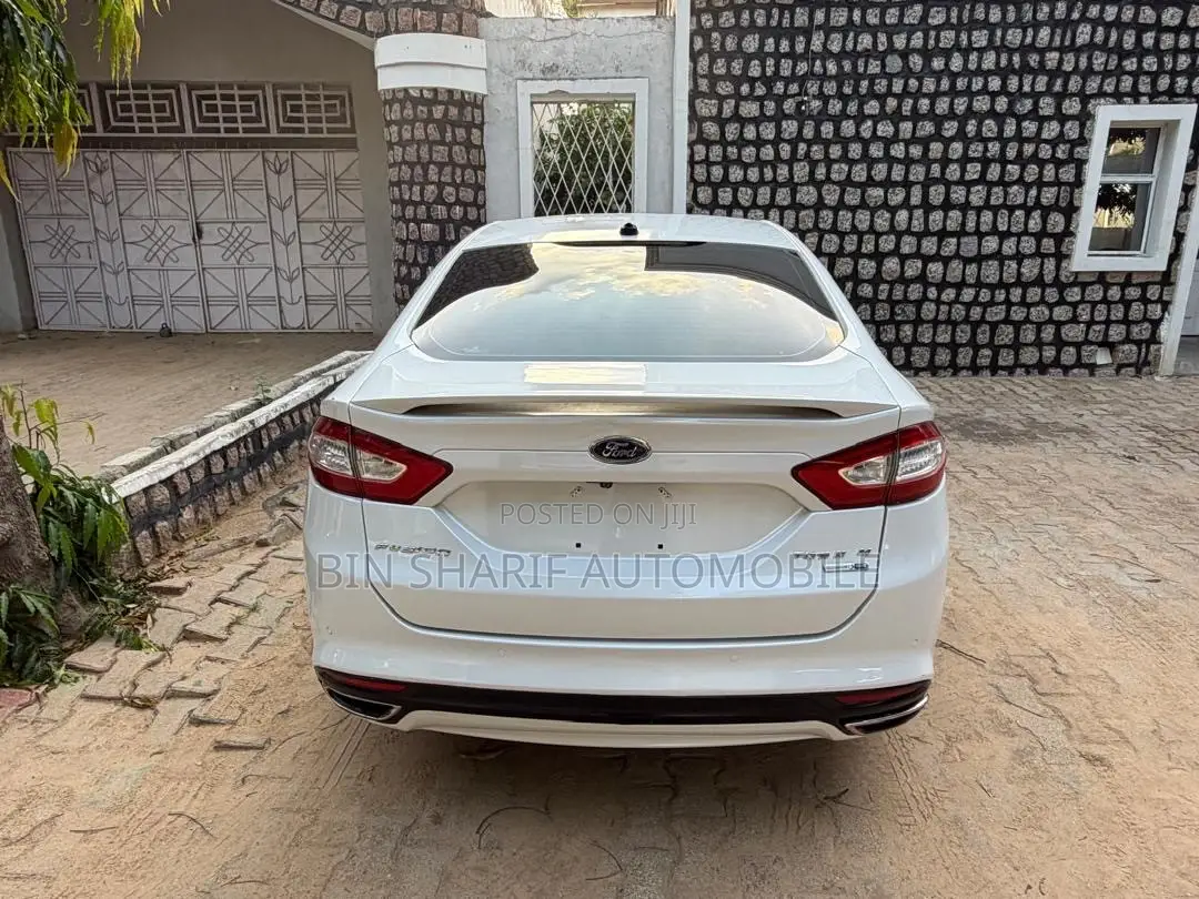 Ford Fusion 2014 White